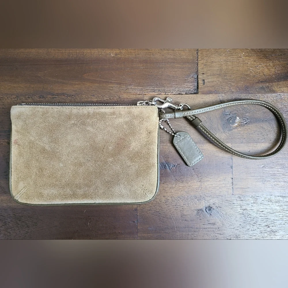 Coach Suede Olive Green Wristlet - Picture 4 of 10